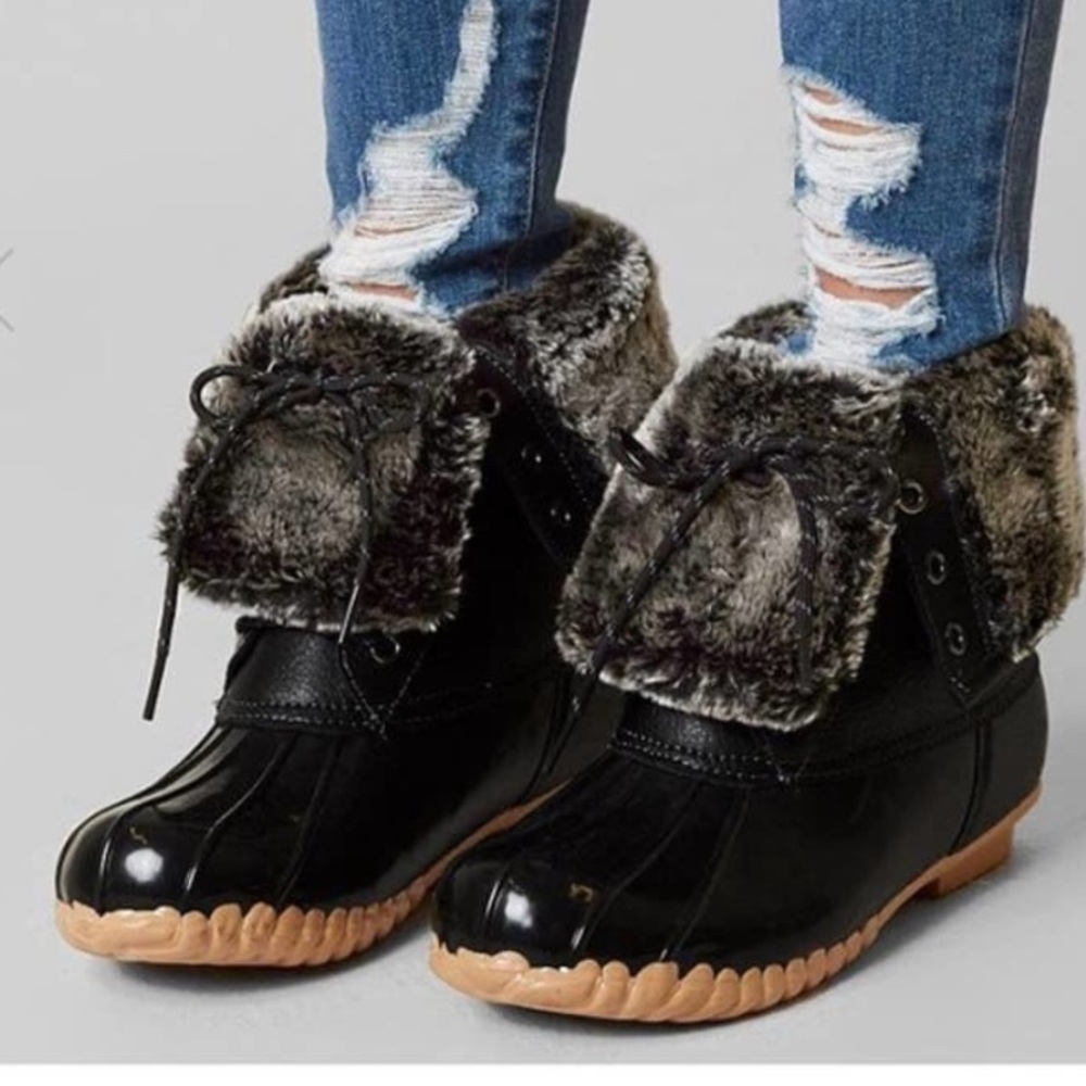 Sporto Daphne Leather Upper Rubber Sole Waterproof Duck Boots Faux Fur Shearling